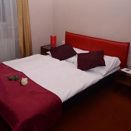 Venezia Hotel 3*