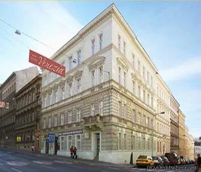 Venezia 酒店 3*